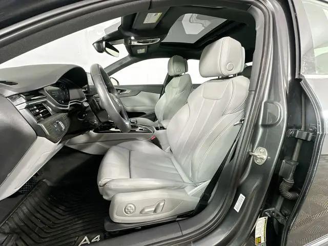 2024 Audi A4 Premium Plus 45 TFSI S line quattro S tronic