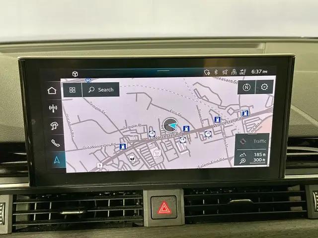 2024 Audi A4 Premium Plus 45 TFSI S line quattro S tronic