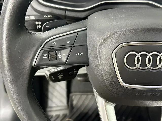 2024 Audi A4 Premium Plus 45 TFSI S line quattro S tronic