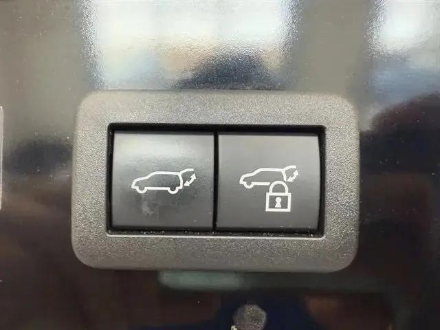 2023 Toyota Prius Prime XSE Premium