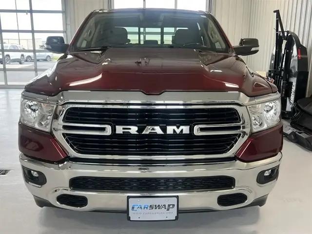 2020 Ram 1500 Big Horn Crew Cab 4x4 5'7" Box