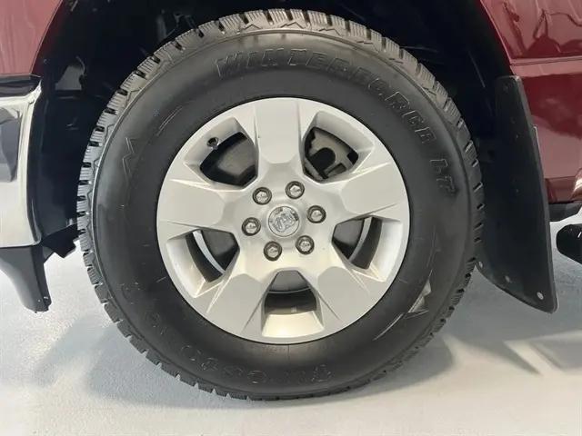 2020 Ram 1500 Big Horn Crew Cab 4x4 5'7" Box