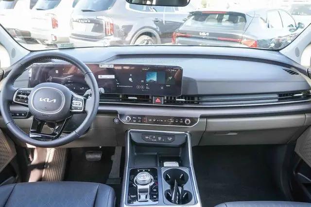 2026 Kia Carnival MPV SX