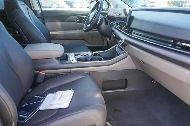 2026 Kia Carnival MPV SX