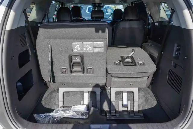 2026 Kia Carnival MPV SX