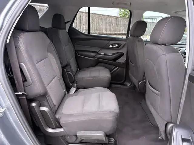 2021 Chevrolet Traverse FWD LT Cloth