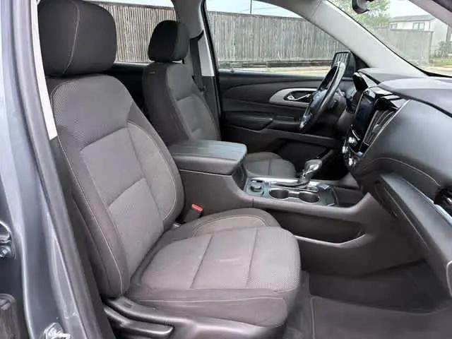 2021 Chevrolet Traverse FWD LT Cloth