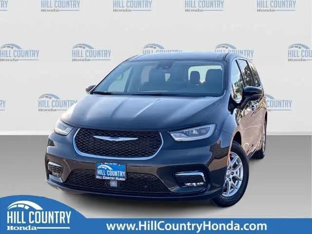 2023 Chrysler Pacifica Touring L for sale in San Antonio, TX