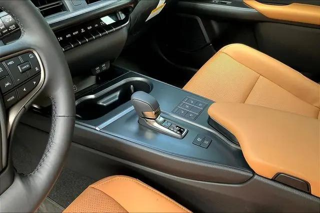 2026 Lexus 300 Premium AWD