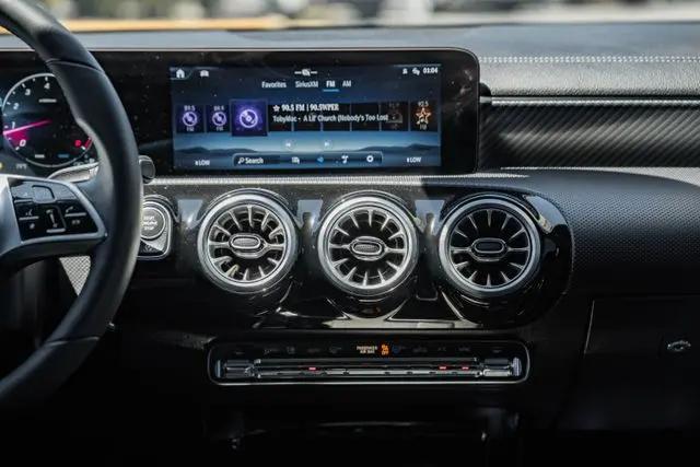 2025 Mercedes-Benz CLA 250 4MATIC