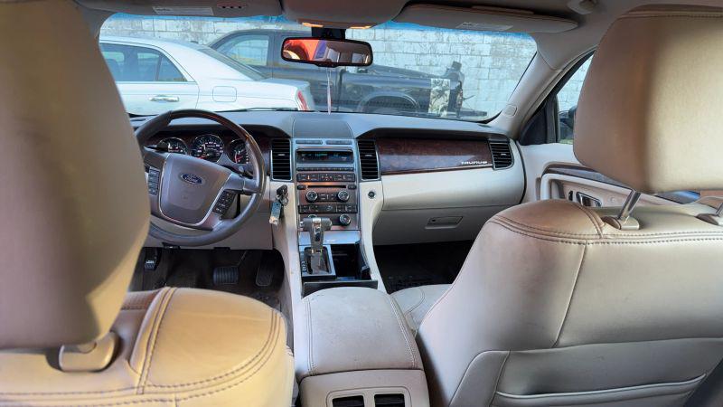 2011 Ford Taurus Limited