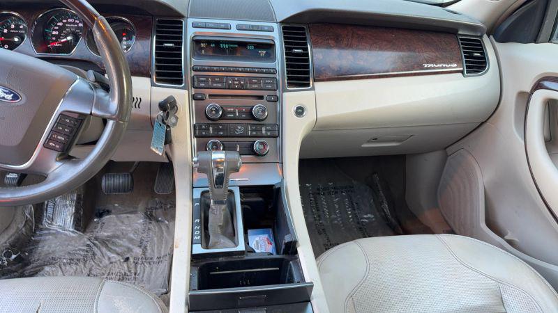 2011 Ford Taurus Limited