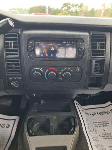 2001 Dodge Dakota Base