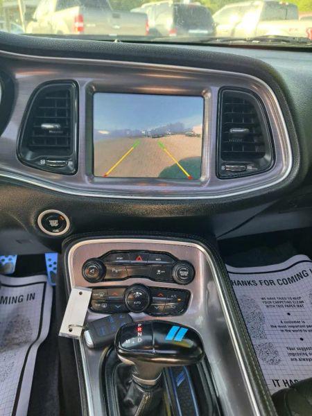 2016 Dodge Challenger SXT Plus