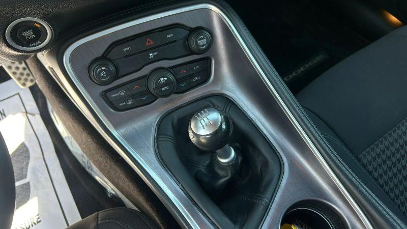 2015 Dodge Challenger R/T