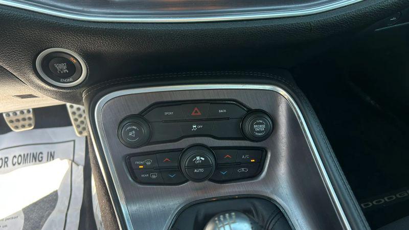 2015 Dodge Challenger R/T