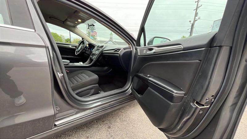 2017 Ford Fusion S
