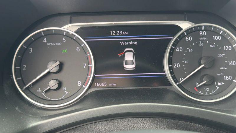 2024 Nissan Sentra SR Xtronic CVT