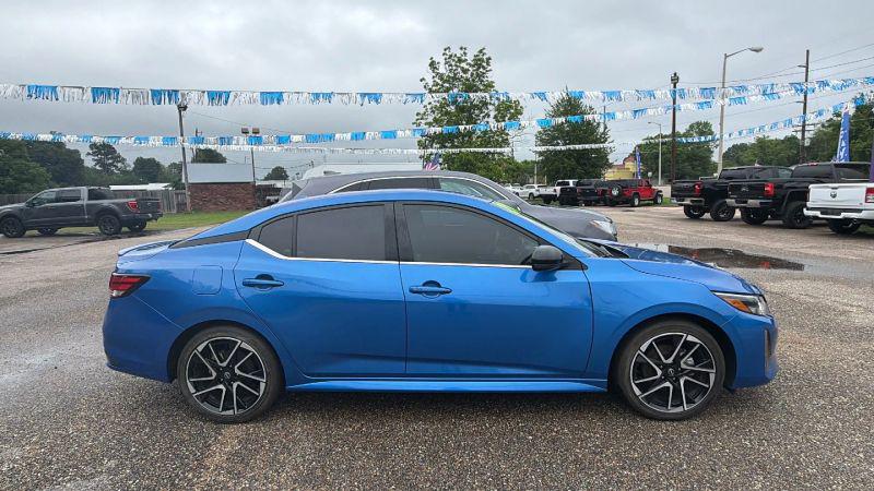2024 Nissan Sentra SR Xtronic CVT