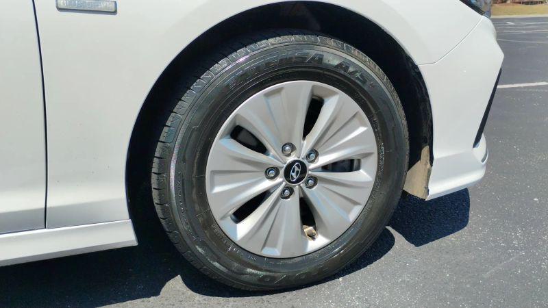 2019 Hyundai Sonata Hybrid SE