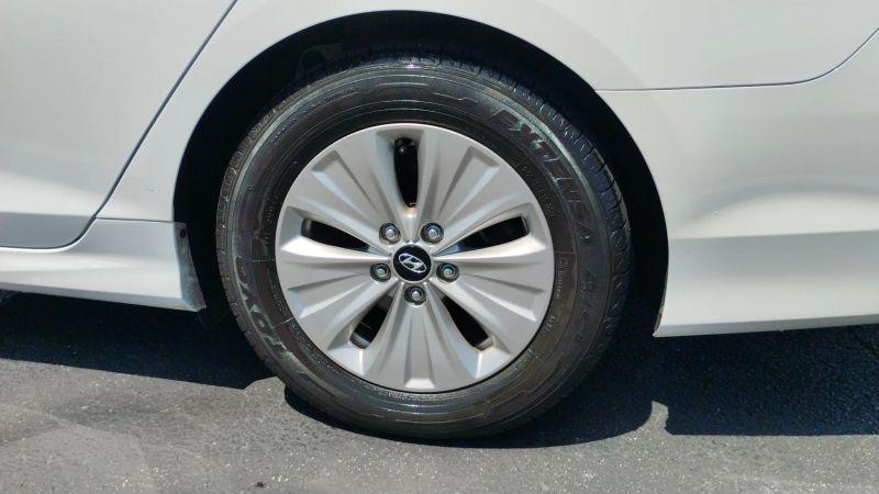 2019 Hyundai Sonata Hybrid SE
