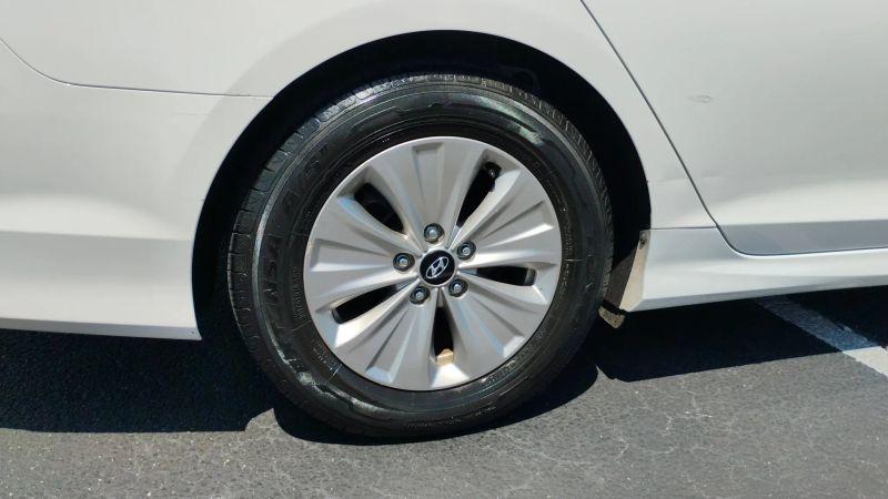 2019 Hyundai Sonata Hybrid SE
