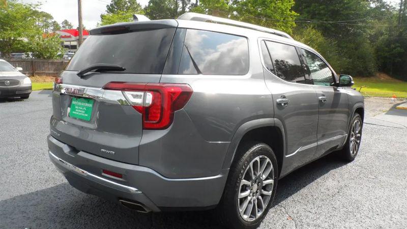 2021 GMC Acadia AWD Denali