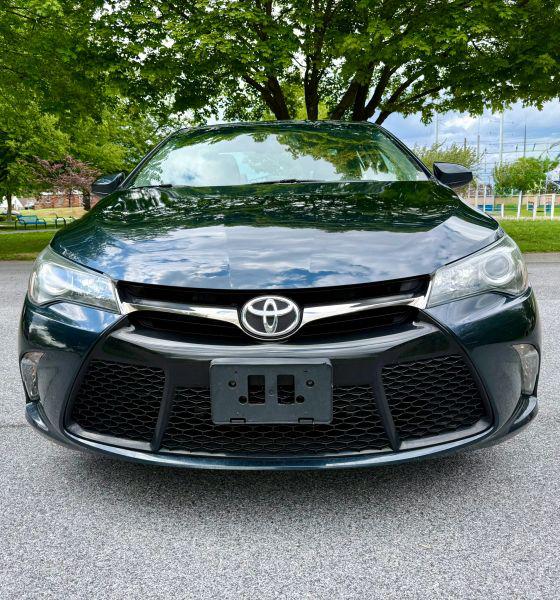 2016 Toyota Camry XSE