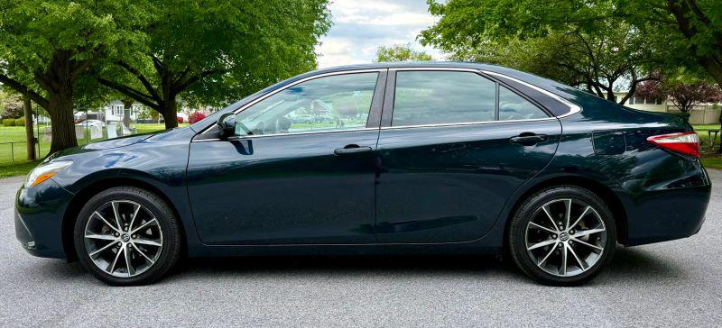 2016 Toyota Camry XSE