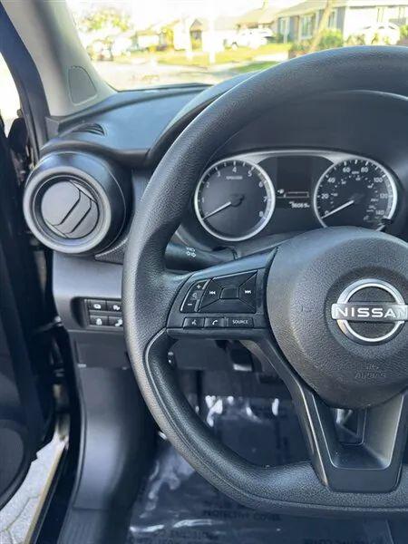 2023 Nissan Kicks S Xtronic CVT