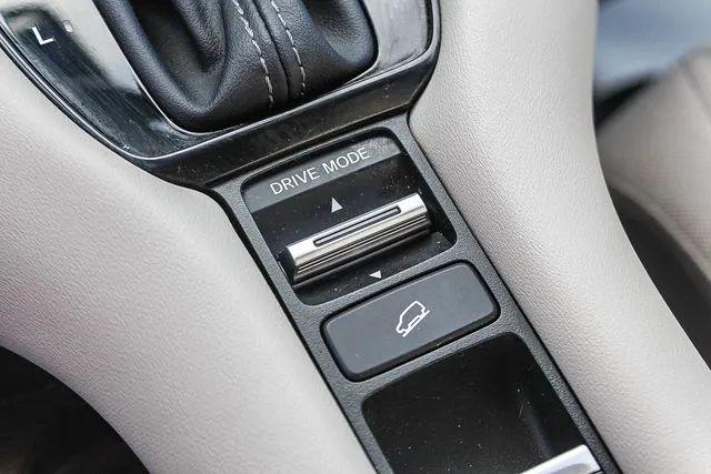 2024 Honda HR-V 2WD LX