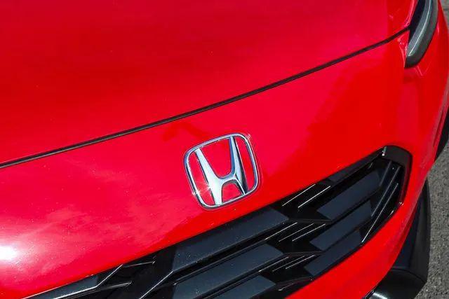 2024 Honda HR-V 2WD Sport