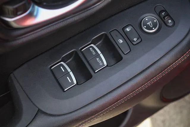 2024 Honda HR-V 2WD Sport