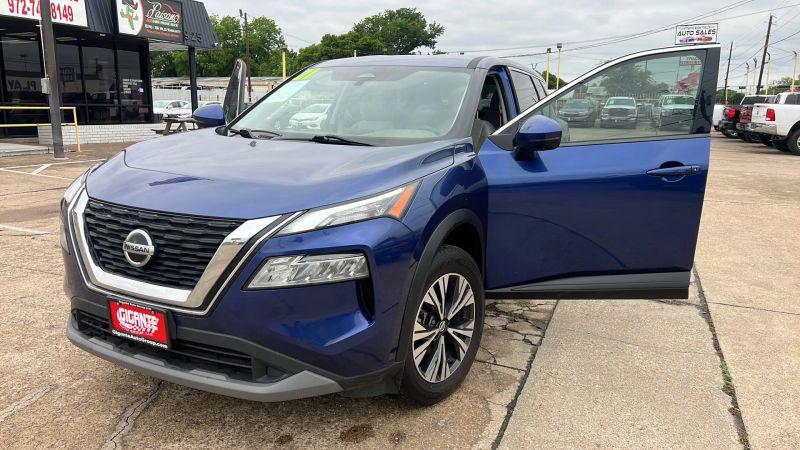 2021 Nissan Rogue SV FWD