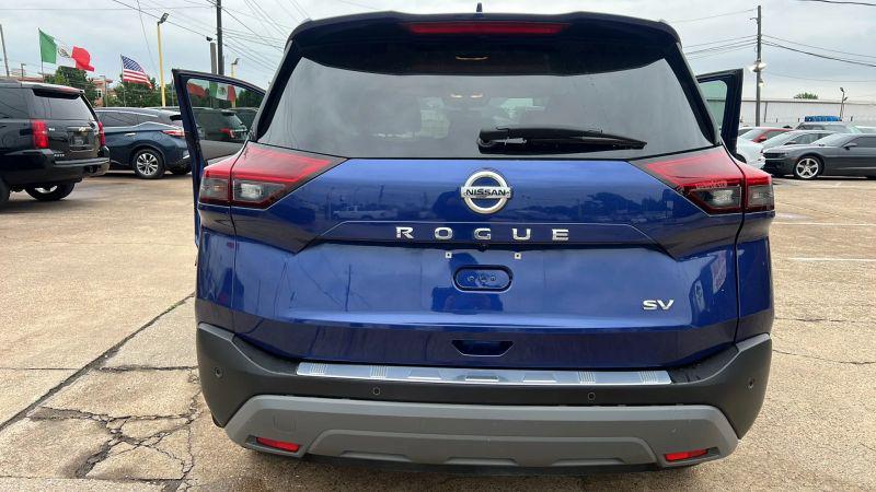 2021 Nissan Rogue SV FWD