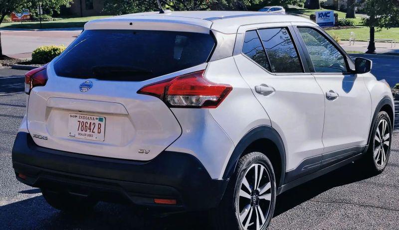 2019 Nissan Kicks S