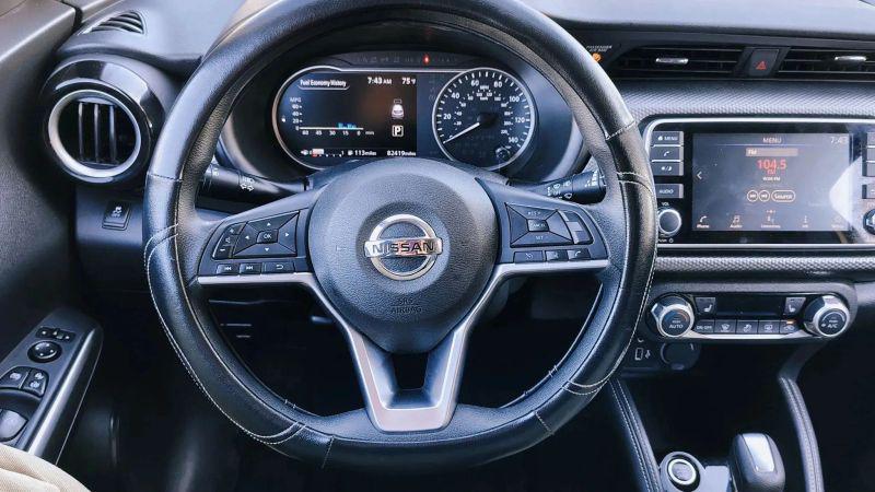 2019 Nissan Kicks S