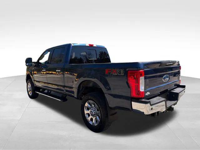 2017 Ford F-350 LARIAT