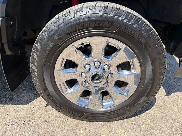2017 Ford F-350 LARIAT