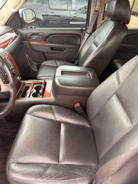 2012 Chevrolet Avalanche LTZ
