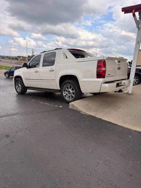 2012 Chevrolet Avalanche LTZ