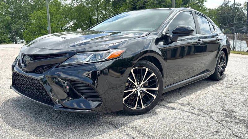2019 Toyota Camry SE