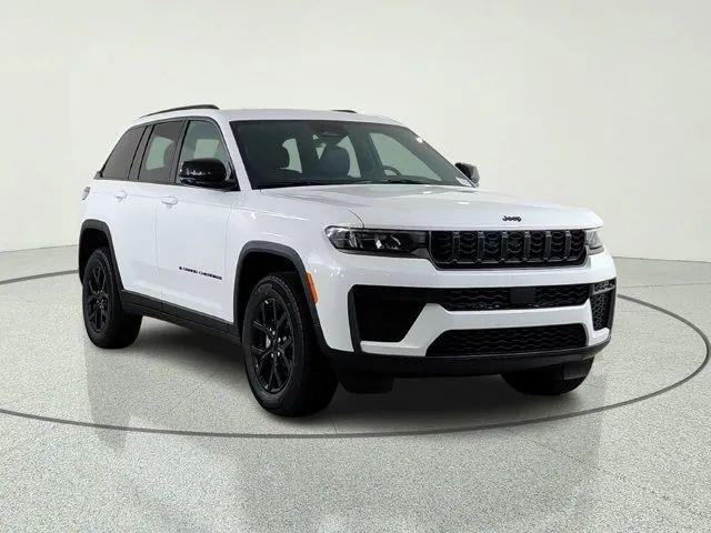 2026 Jeep Grand Cherokee Altitude 4x4