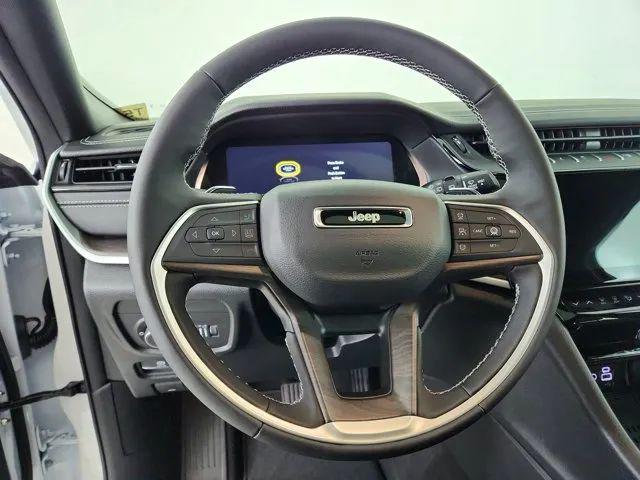 2026 Jeep Grand Cherokee Altitude 4x4