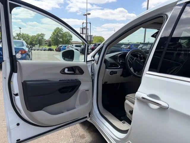 2021 Chrysler Pacifica Limited AWD