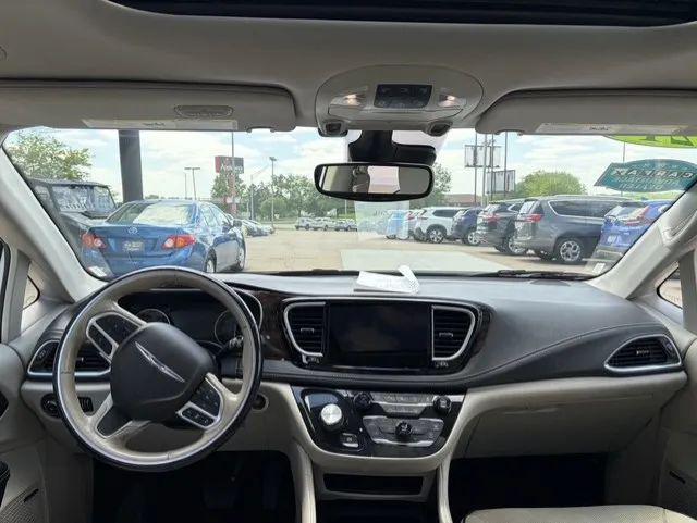 2021 Chrysler Pacifica Limited AWD