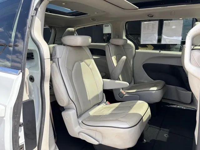 2021 Chrysler Pacifica Limited AWD