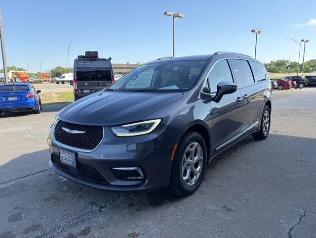 2021 Chrysler Pacifica Limited AWD