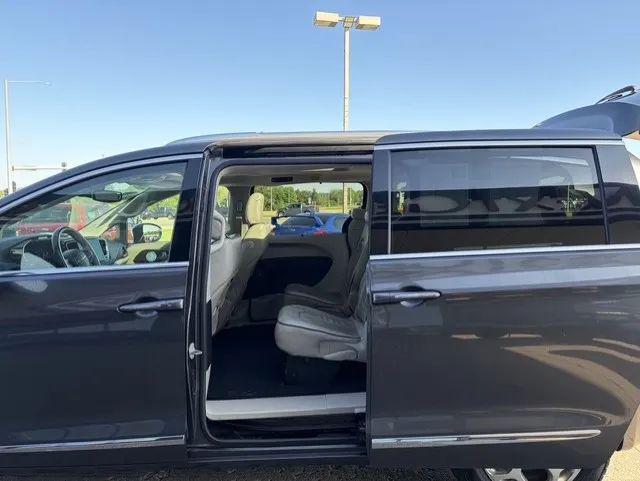 2021 Chrysler Pacifica Limited AWD