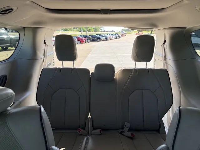 2021 Chrysler Pacifica Limited AWD